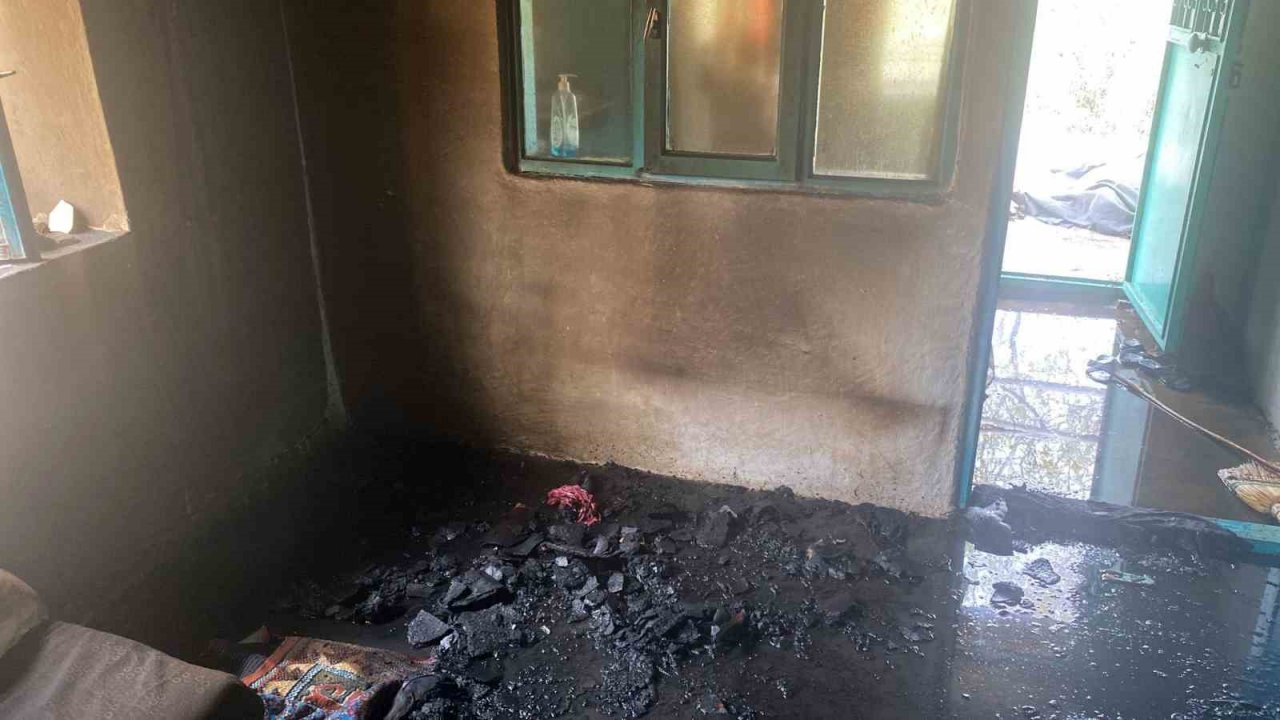 Malatya’da ev yangını: 1 ölü