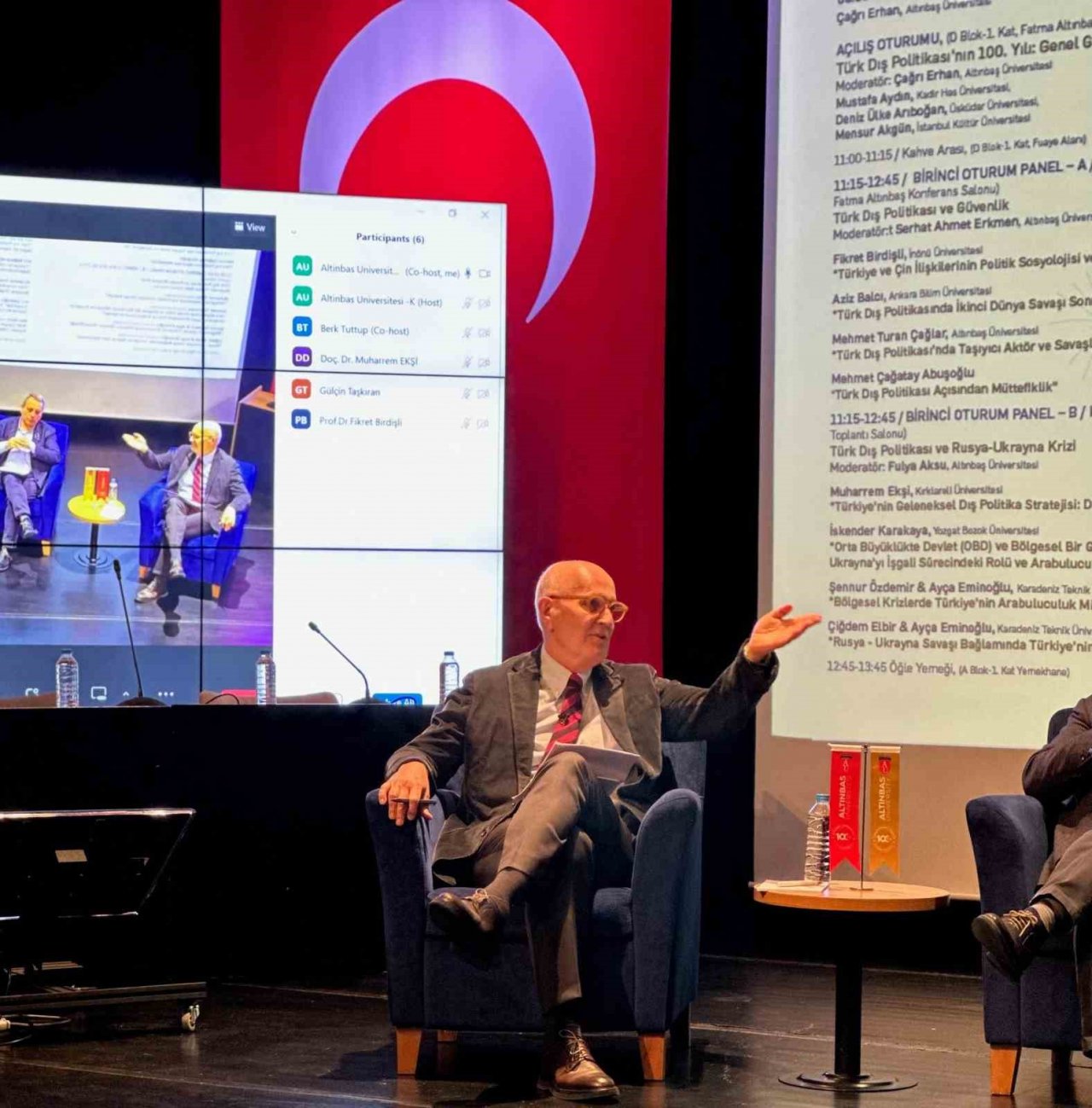 Prof. Dr. Çağrı Erhan: “Lozan, 100 yıllık Cumhuriyetin en önemli dönüm noktasıdır”