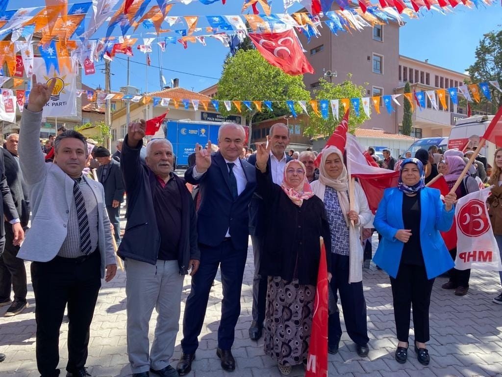 MHP’li Yusuf Garip, Güney’de yoğun ilgiyle karşılandı