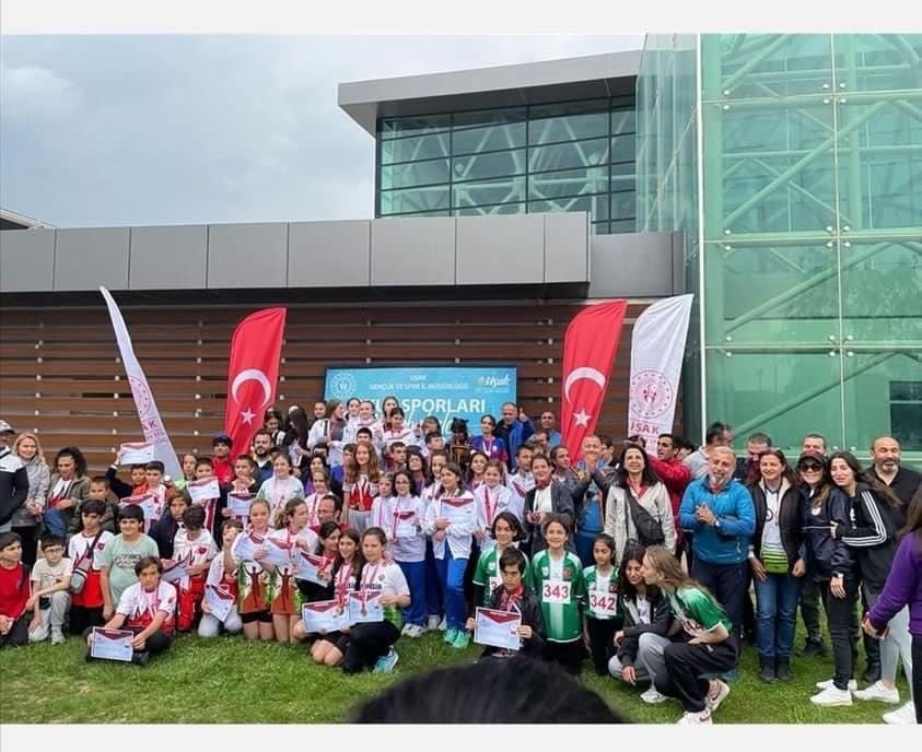 Muğla temsilcisi oryantiringde bölge şampiyonu oldu