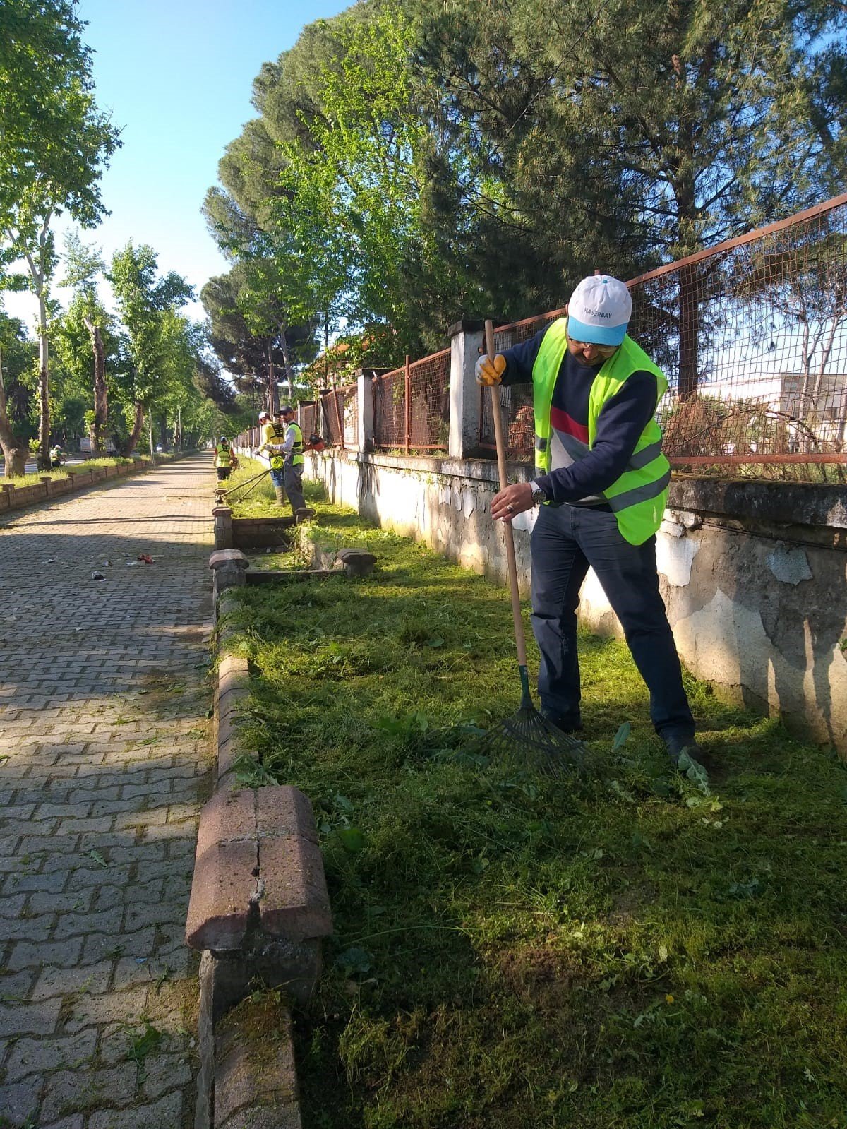 Nazilli Belediyesi’nin çalışmalarıyla sokaklar nefes alıyor