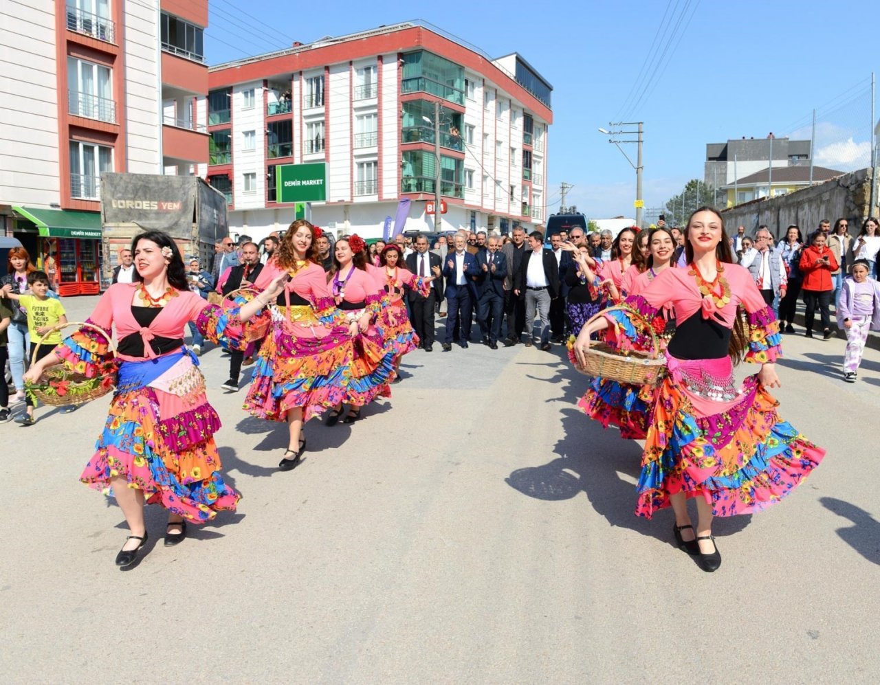 Nilüfer’de hıdırellez coşkusu