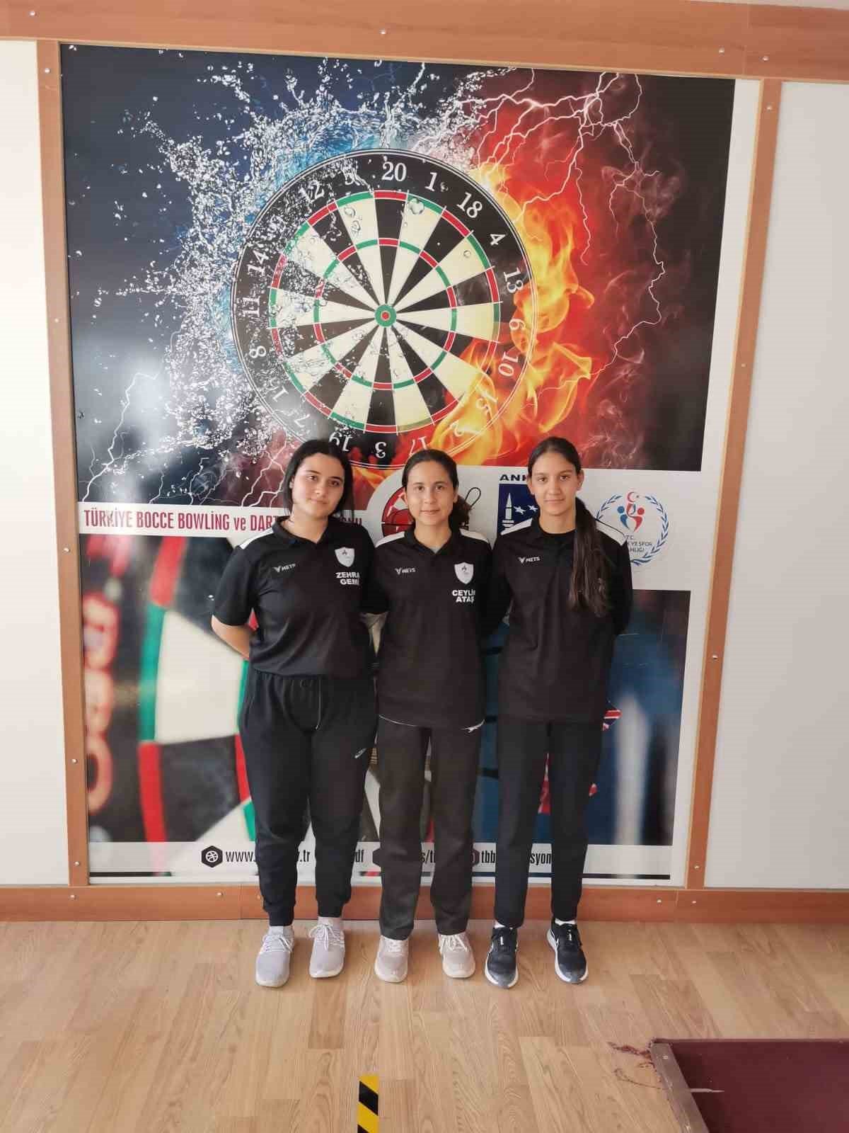 Pamukkale Belediyespor dartçıları İspanya yolcusu