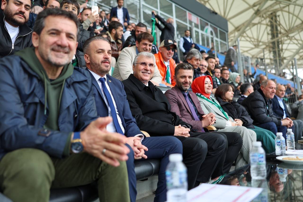 Başkan Yüce’den Sakaryaspor için şampiyonluk mesajı: