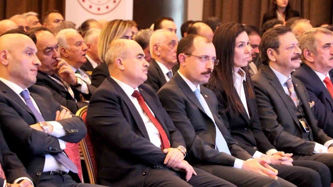 Bakan Muş: "Togg’dan Samsun’da bir babayiğitlik göstermesini istiyoruz"