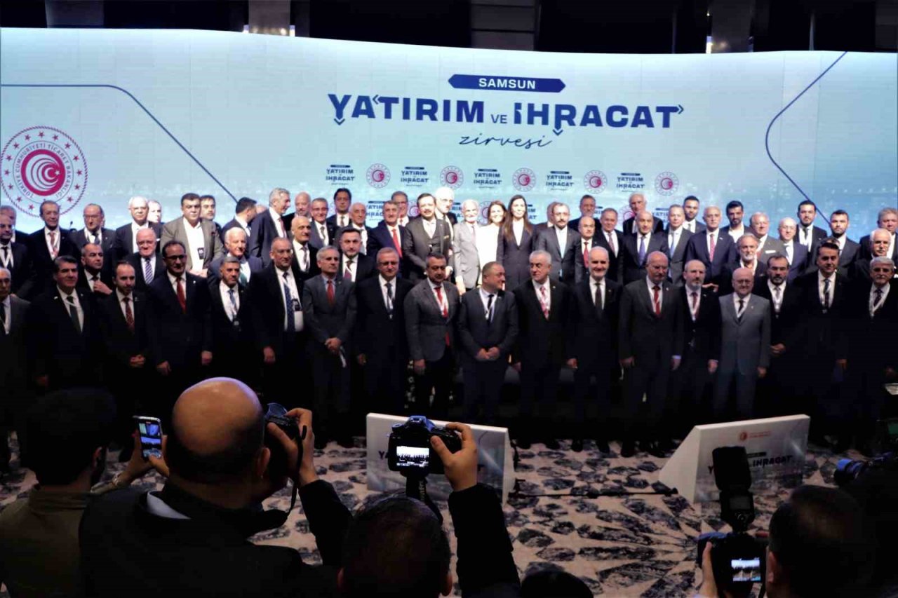 Bakan Muş: "Togg’dan Samsun’da bir babayiğitlik göstermesini istiyoruz"