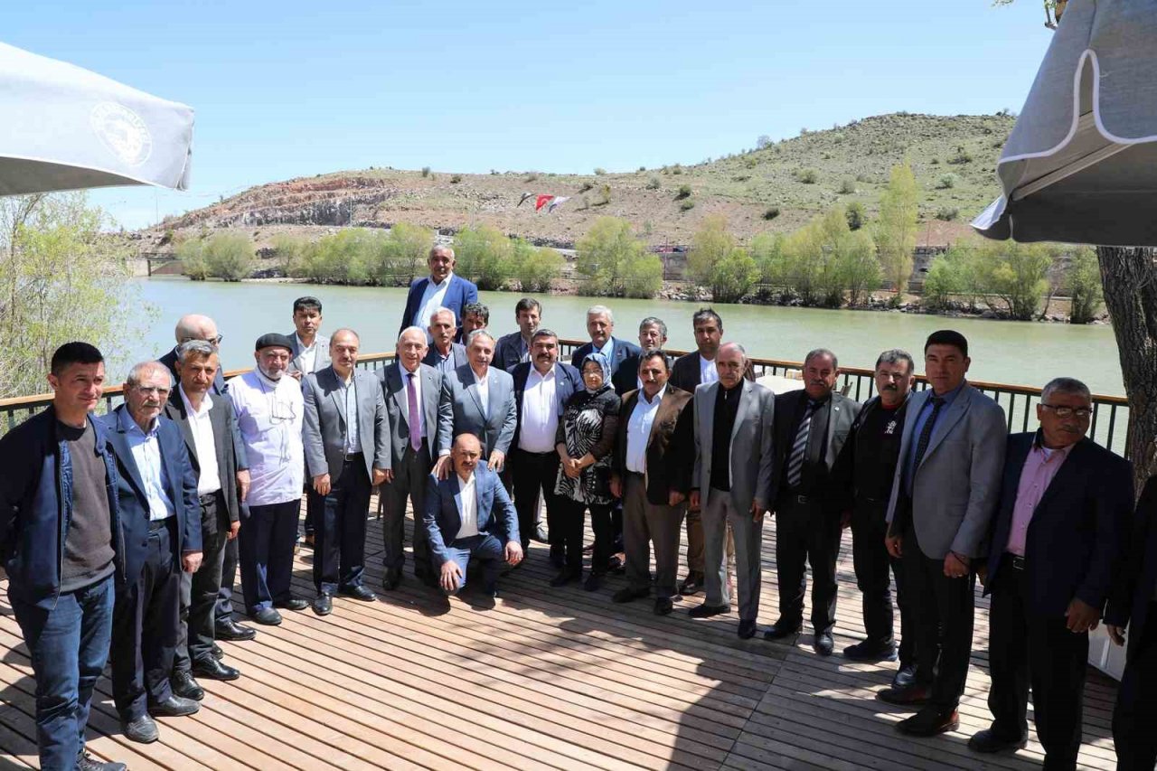 Talas’ın muhtarlarından 100. Yıl Mesire Alanı’na tam not