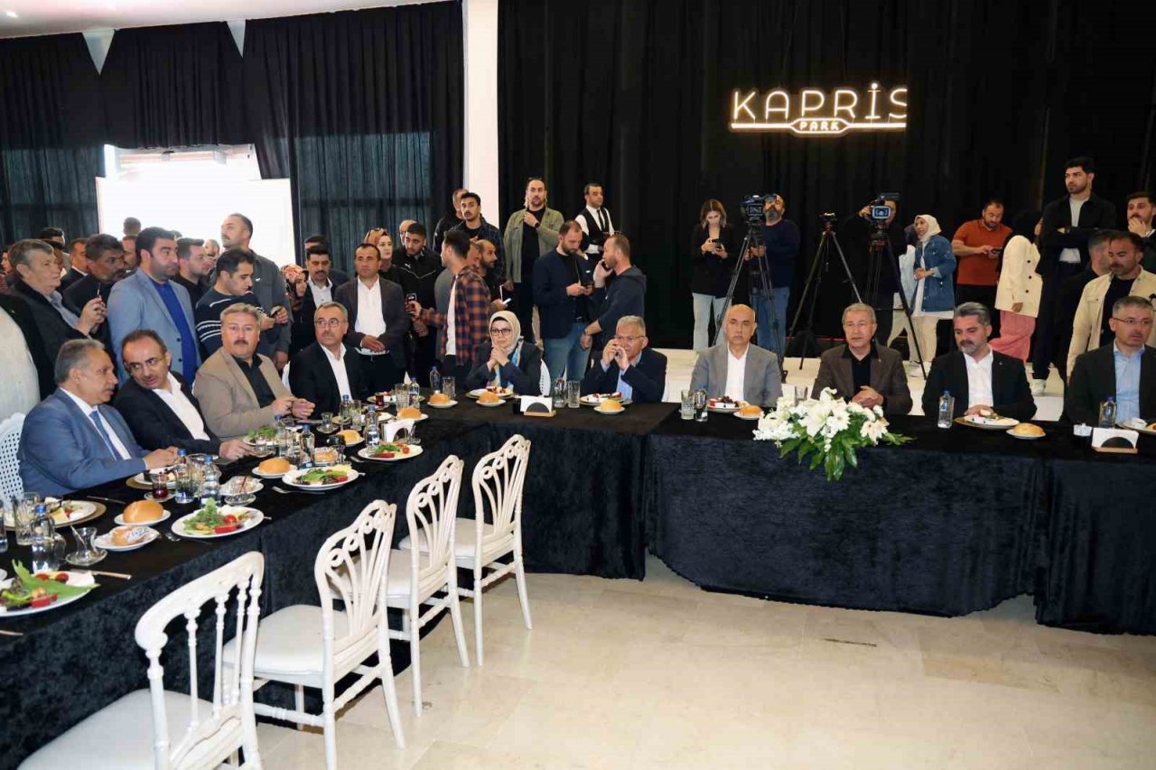 Başkan Yalçın’a Maraşlılardan ‘gönül köprüsü’ teşekkürü