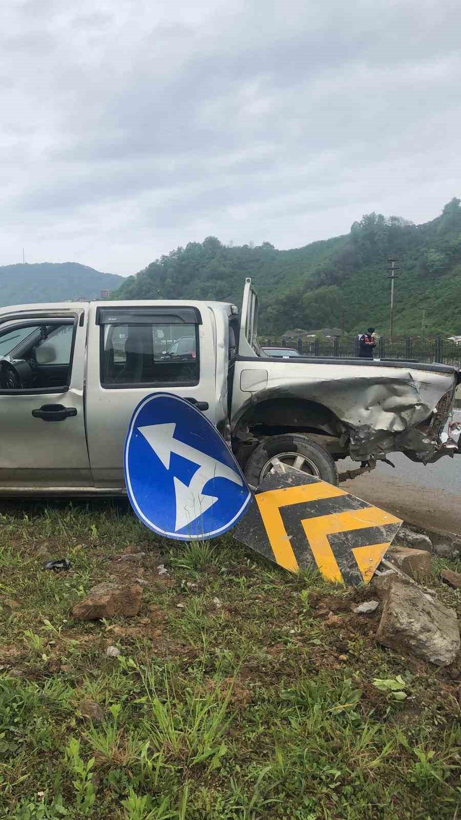 Trabzon’un Araklı ilçesinde trafik kazası: 5 yaralı