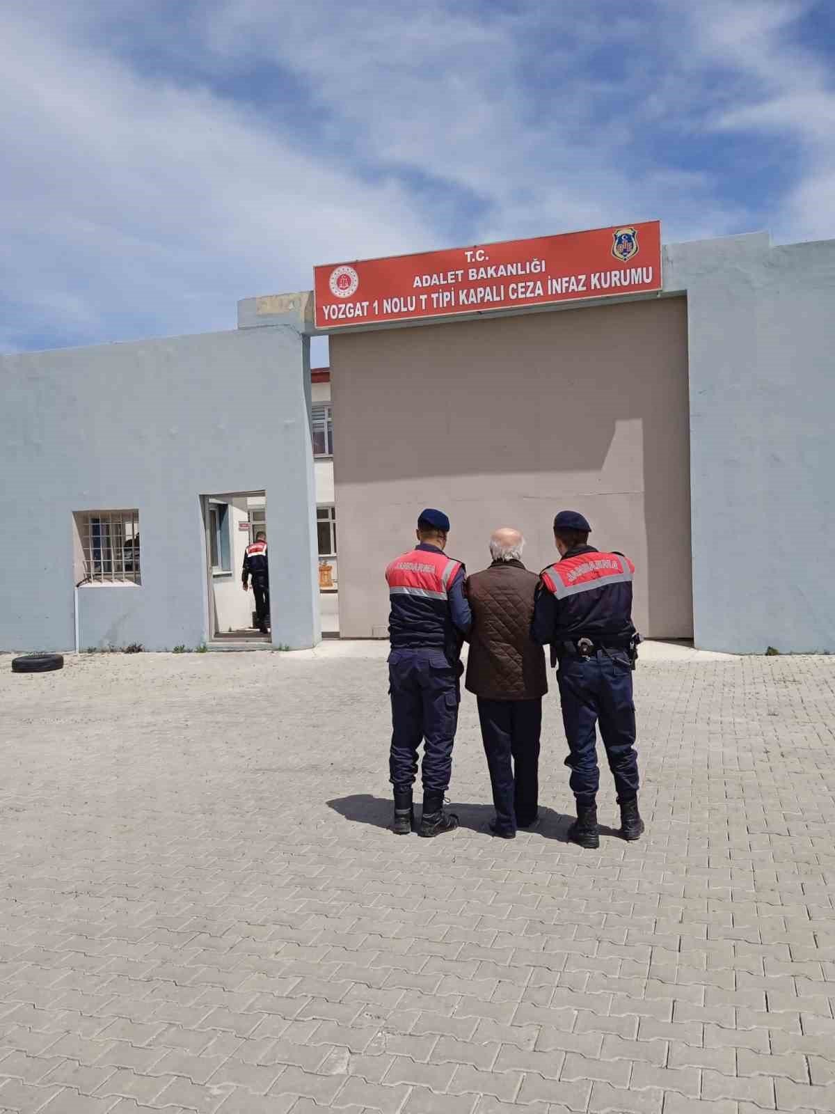 Yozgat’ta iki firari yakalandı