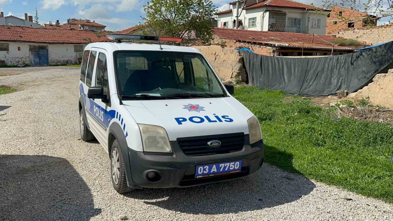 Çay içmek için gece terasa çıkan adamın sabah cansız bedeni bulundu