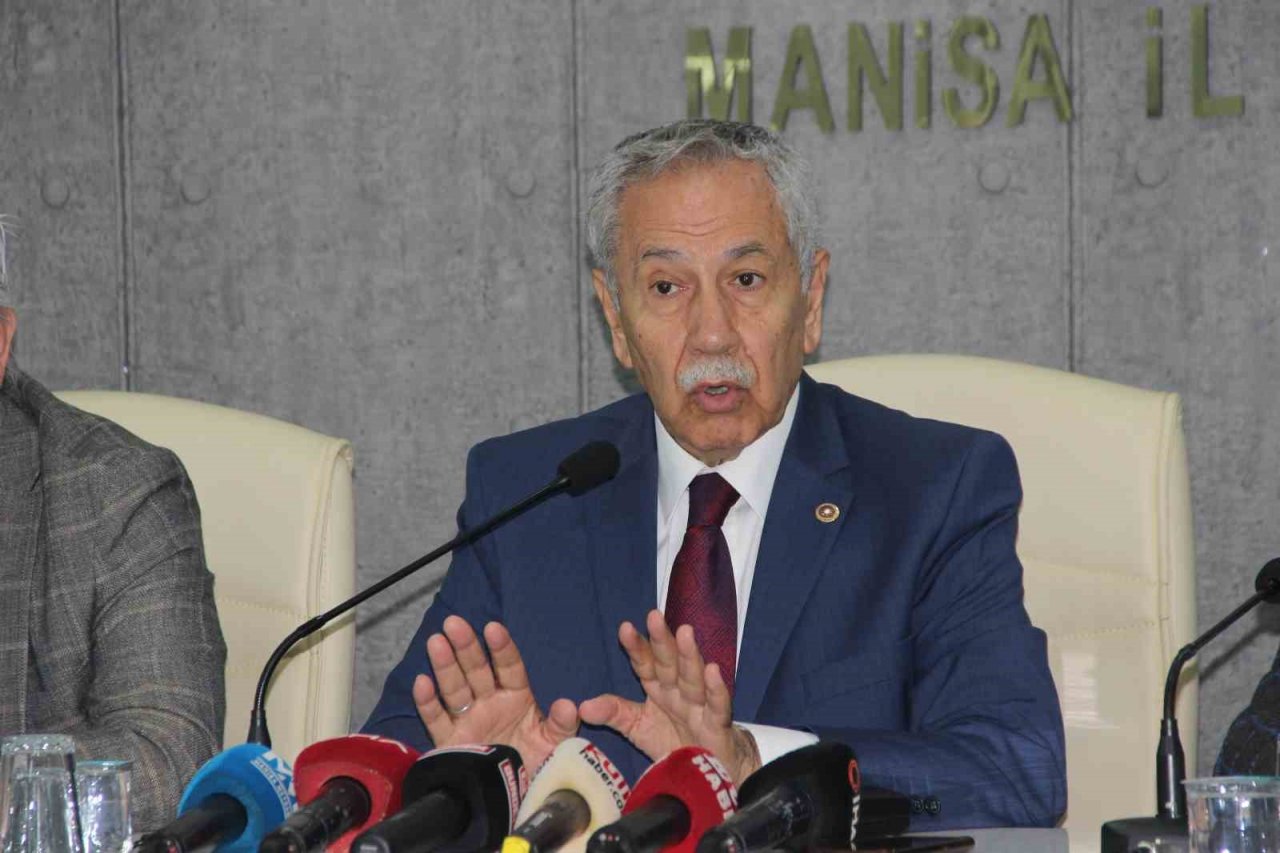 Arınç: “HDP’nin muhafazakar Kürtleri AK Parti’ye oy verecektir”