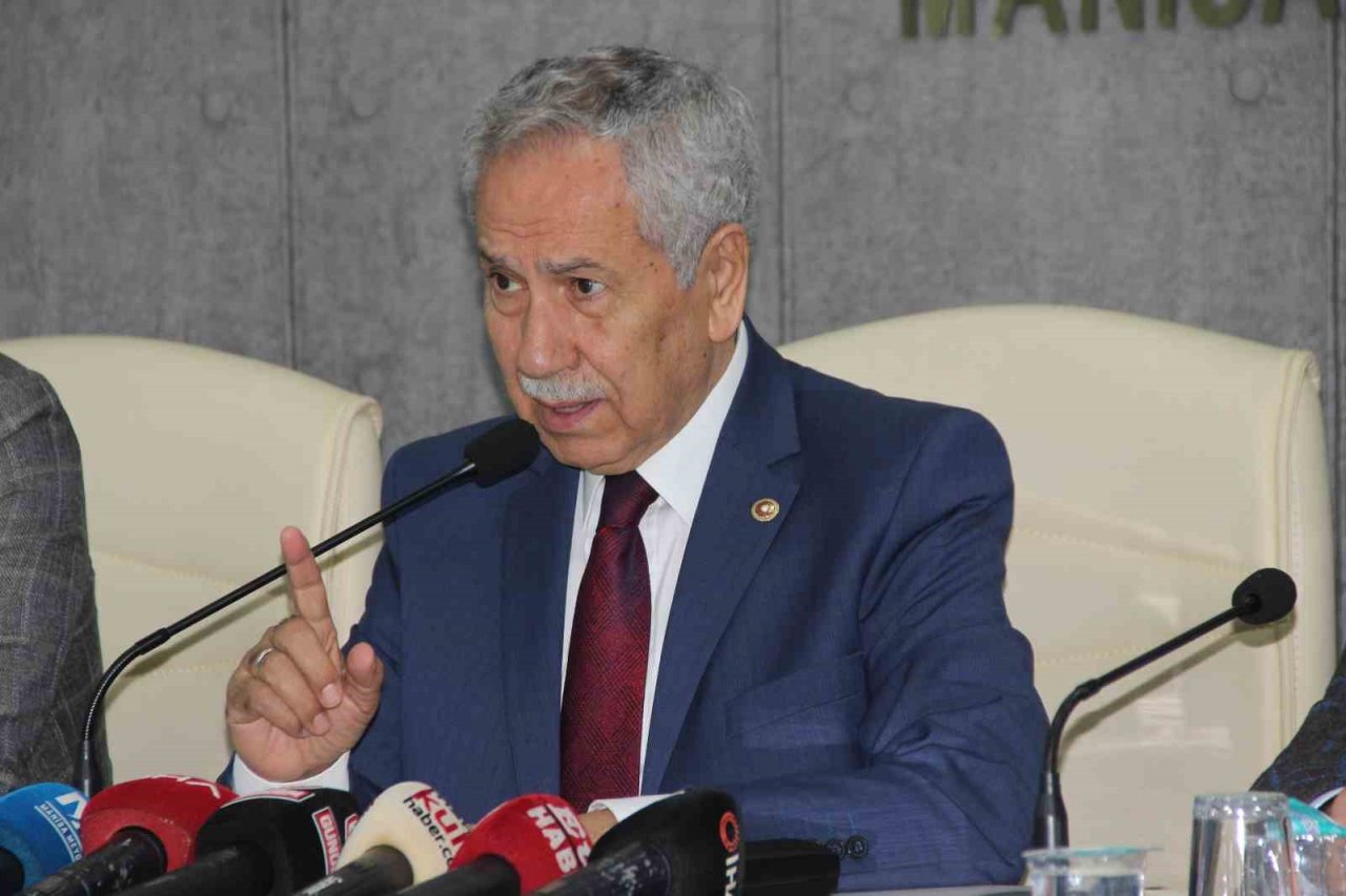 Arınç: “HDP’nin muhafazakar Kürtleri AK Parti’ye oy verecektir”