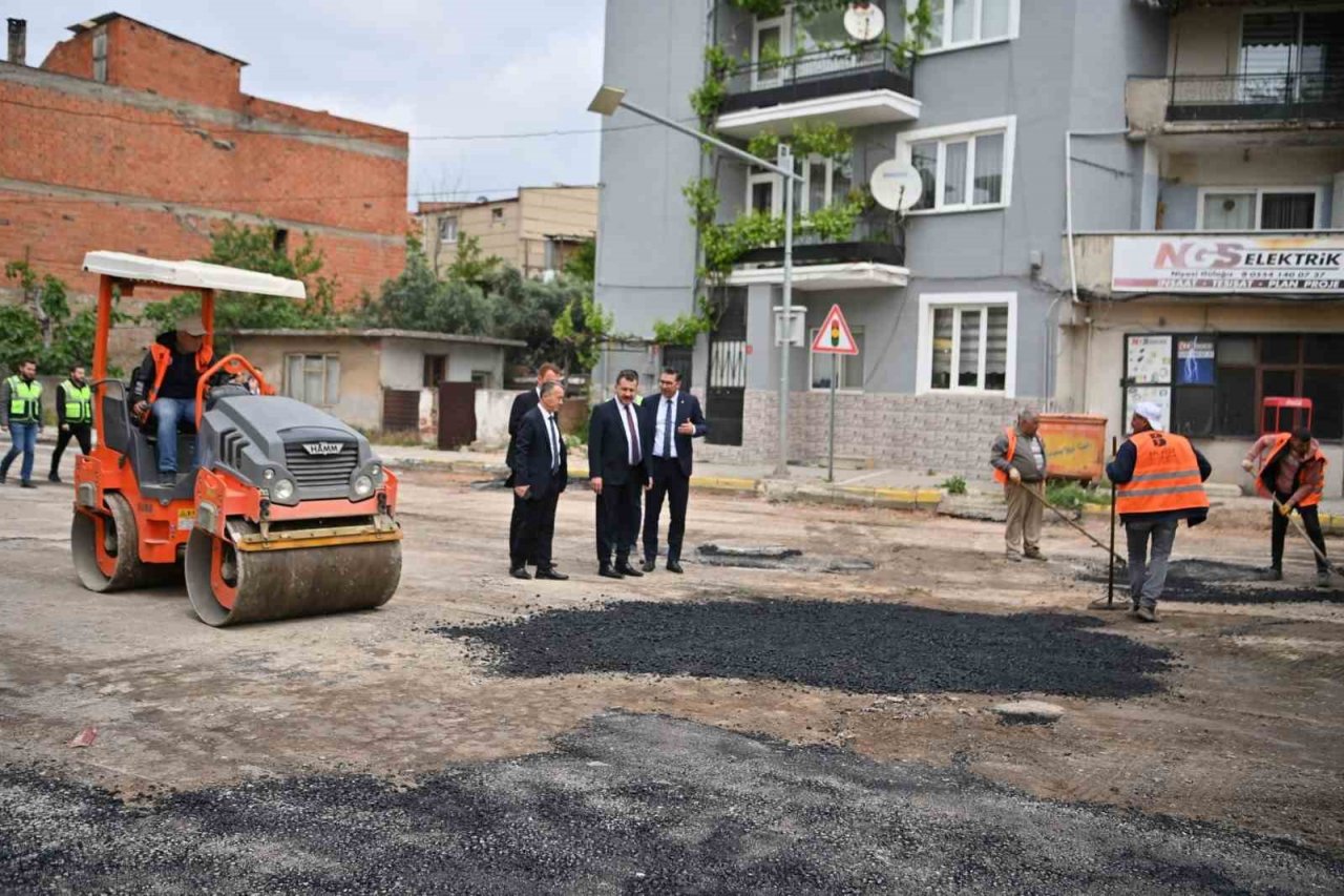 Balıkesir Büyükşehrin asfalt çalışmaları tam gaz