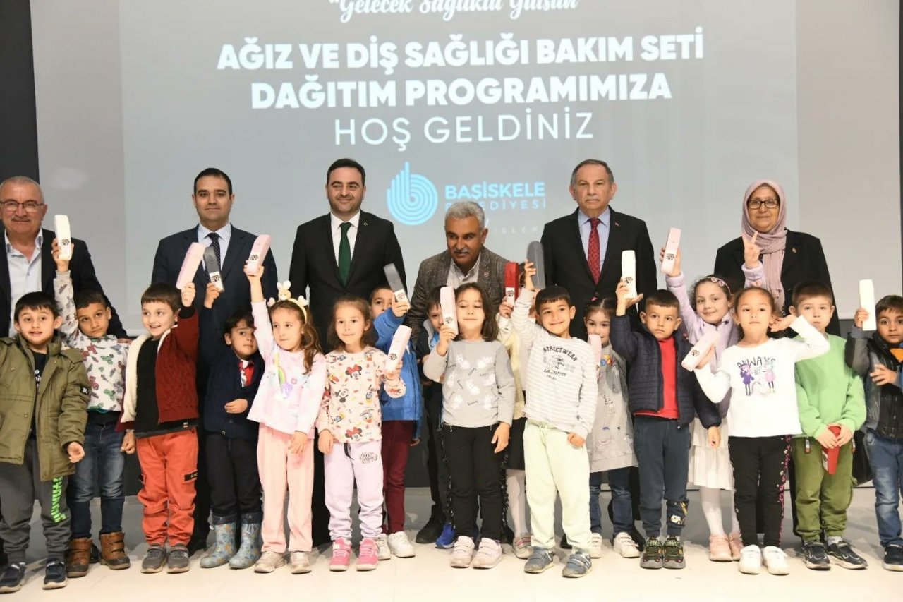 Başiskele’de okullara ücretsiz ağız bakım seti dağıtılacak