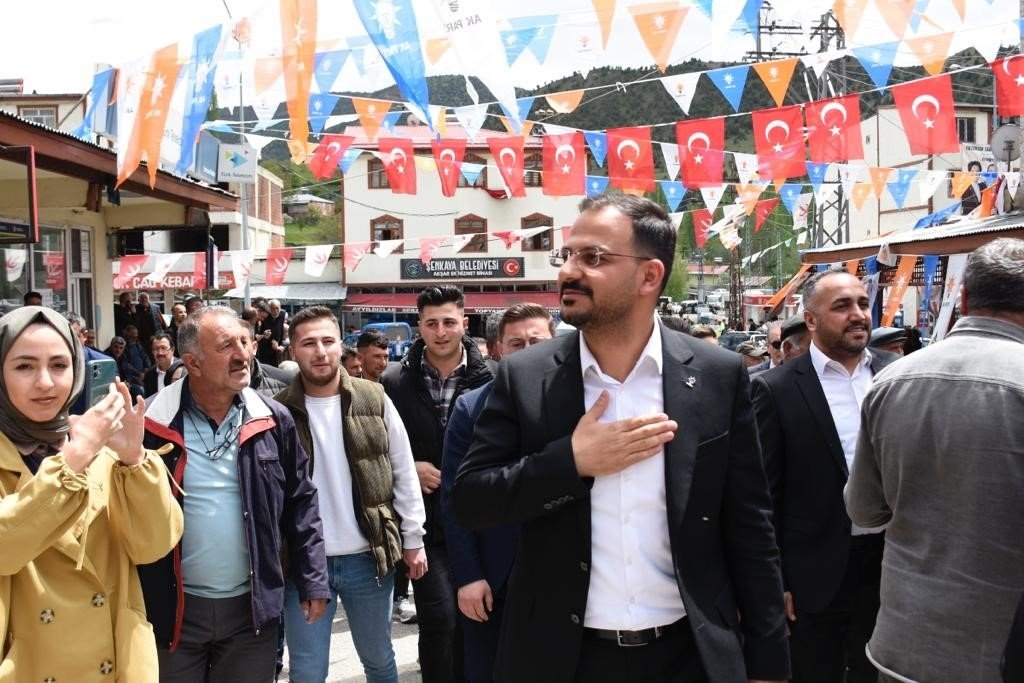 Ak Parti’den Şenkaya çıkarması