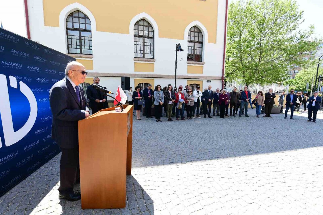 Anadolu Üniversitesi Yunus Emre Yazı Sanatları Müzesi Odunpazarı’nda açıldı