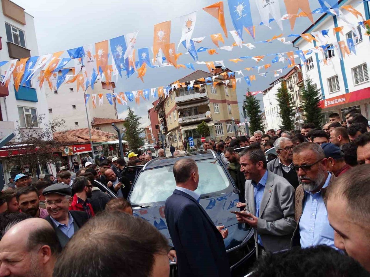 Hisarcık’ta Togg’a yoğun ilgi