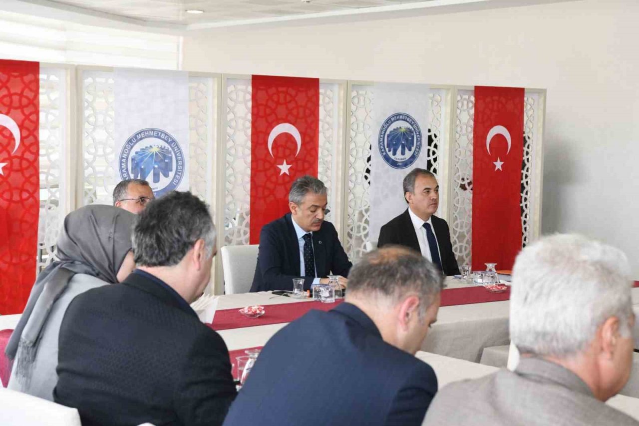 Karaman’da kadına yönelik şiddetle mücadele toplantısı yapıldı