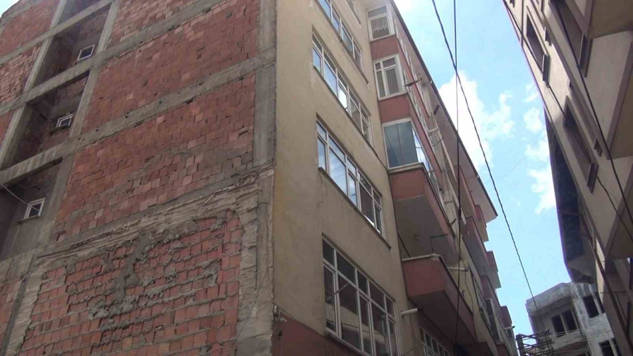 5 aylık bebek evinde ölü bulundu: Anne gözaltına alındı