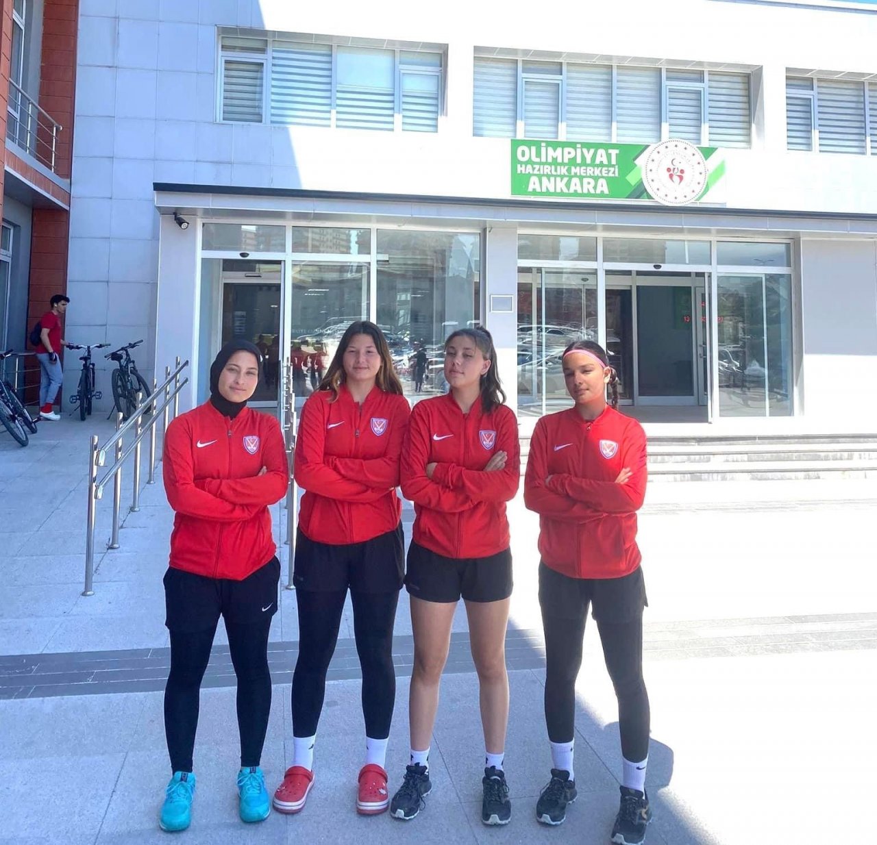 - Muğla’dan Ege Yıldızları Hokey takımından Milli takımında 7 sporcu oynayacak