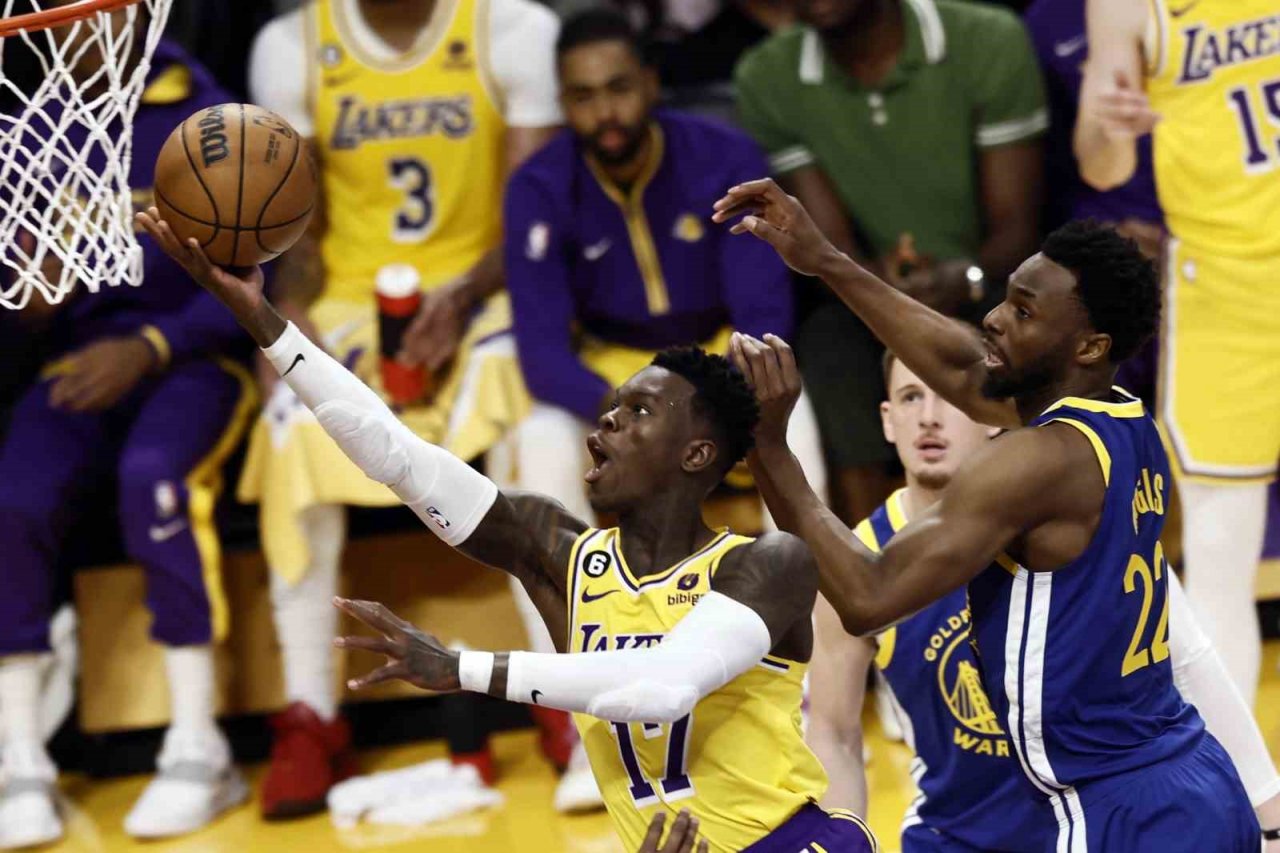 Lakers, Golden State karşısında 3-1 öne geçti