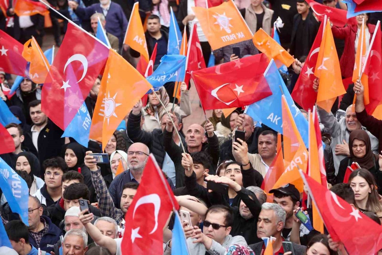 Bakan Varank: "Karşımızda çok cahil muhalefet var"