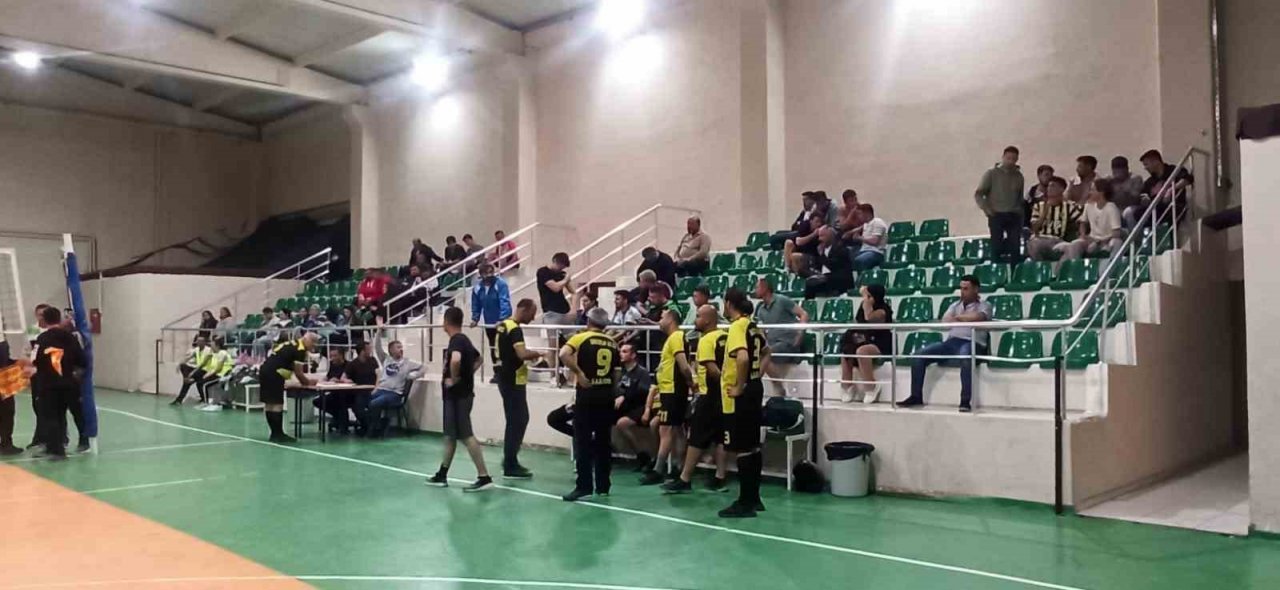 Sarıgöl’de voleybol heyecanı
