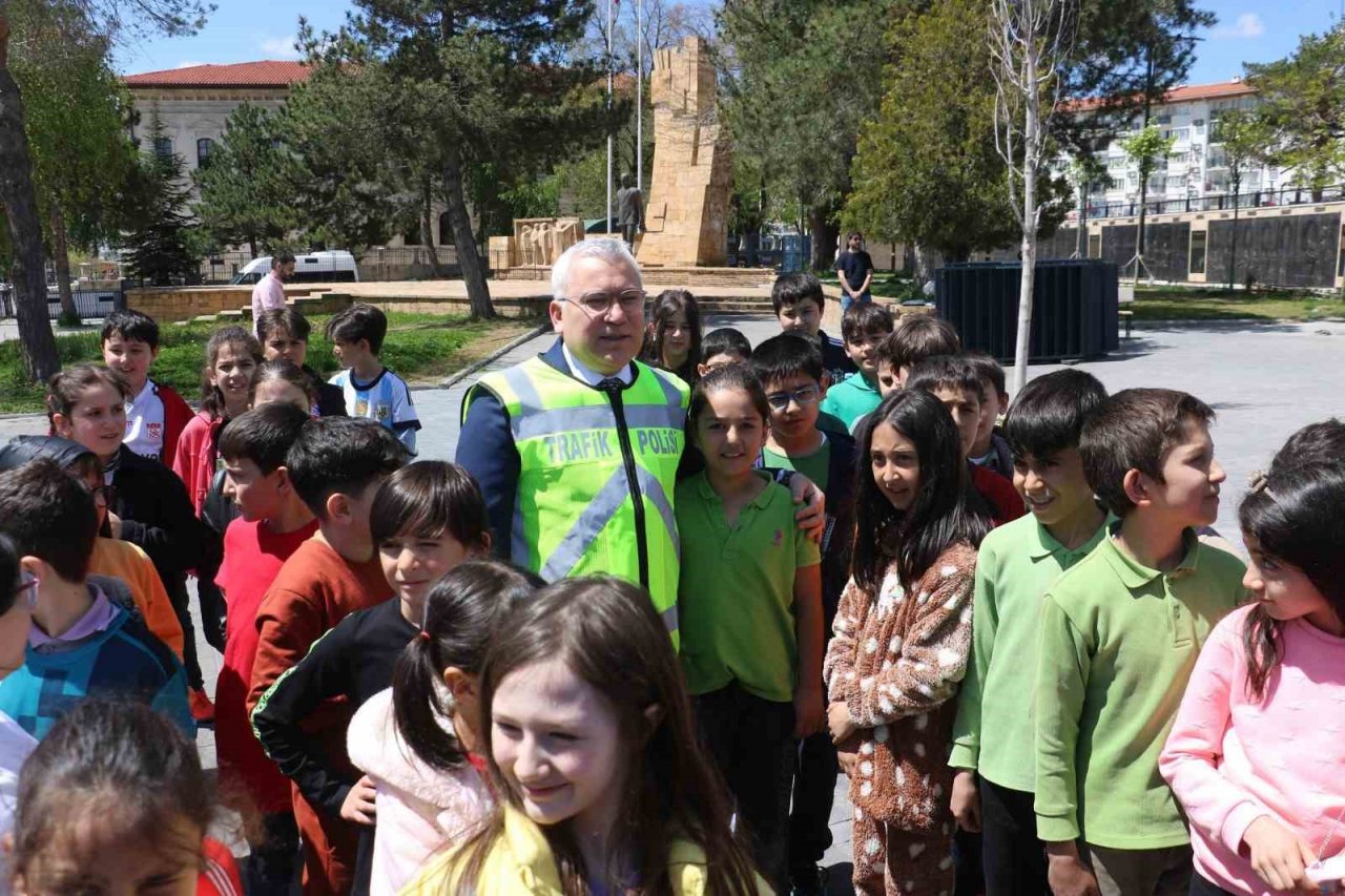 Sivas’ta ’Trafik Haftası’ kutlandı