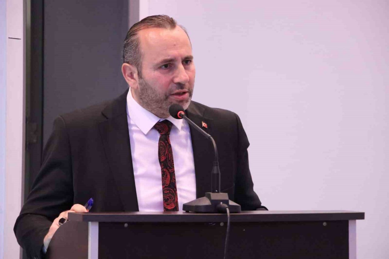 Yalova Belediyesi’nden deprem bölgesinde görev yağan personele teşekkür