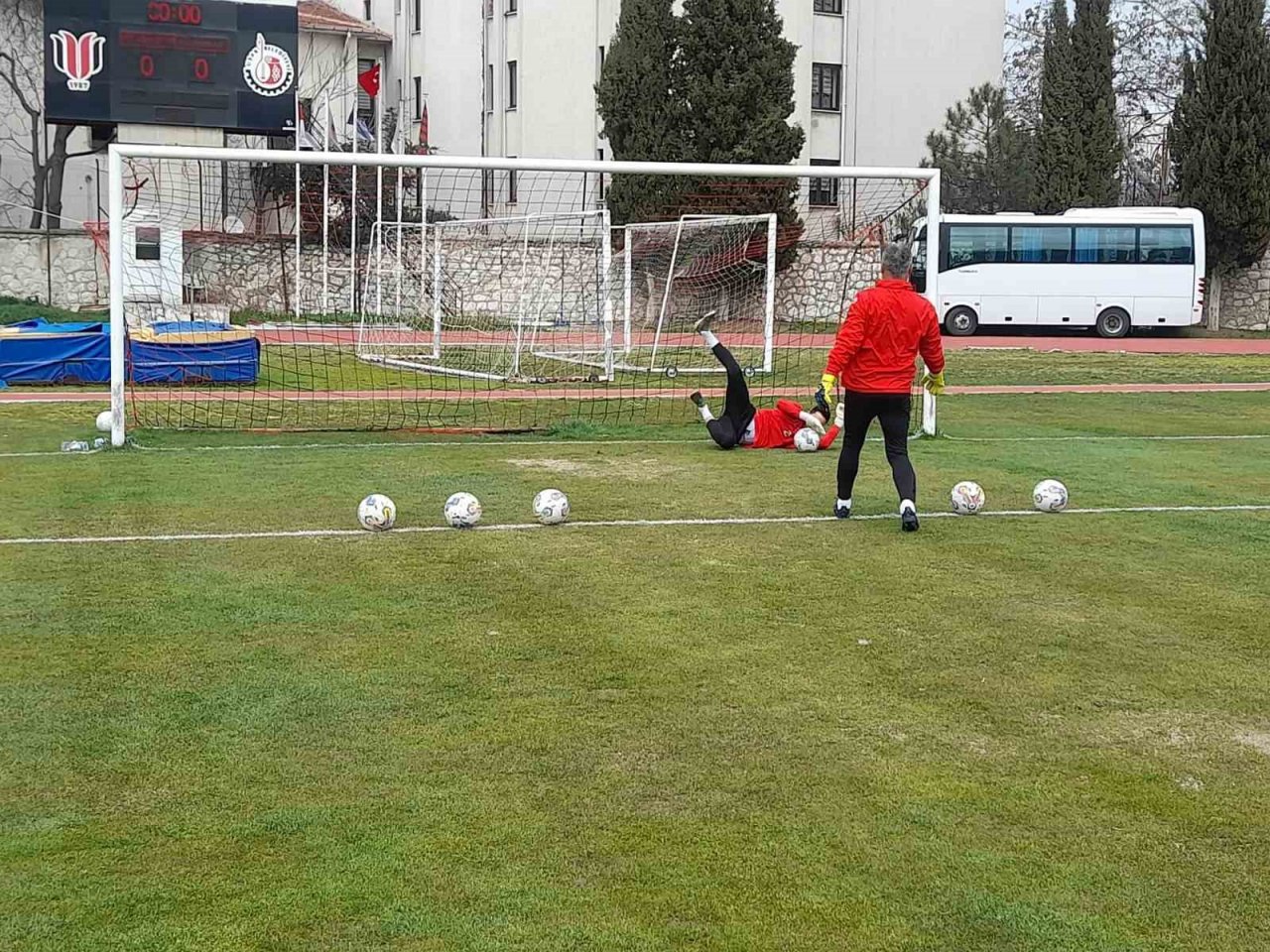 Uşakspor, Vanspor maçı hazırlıklarına başladı