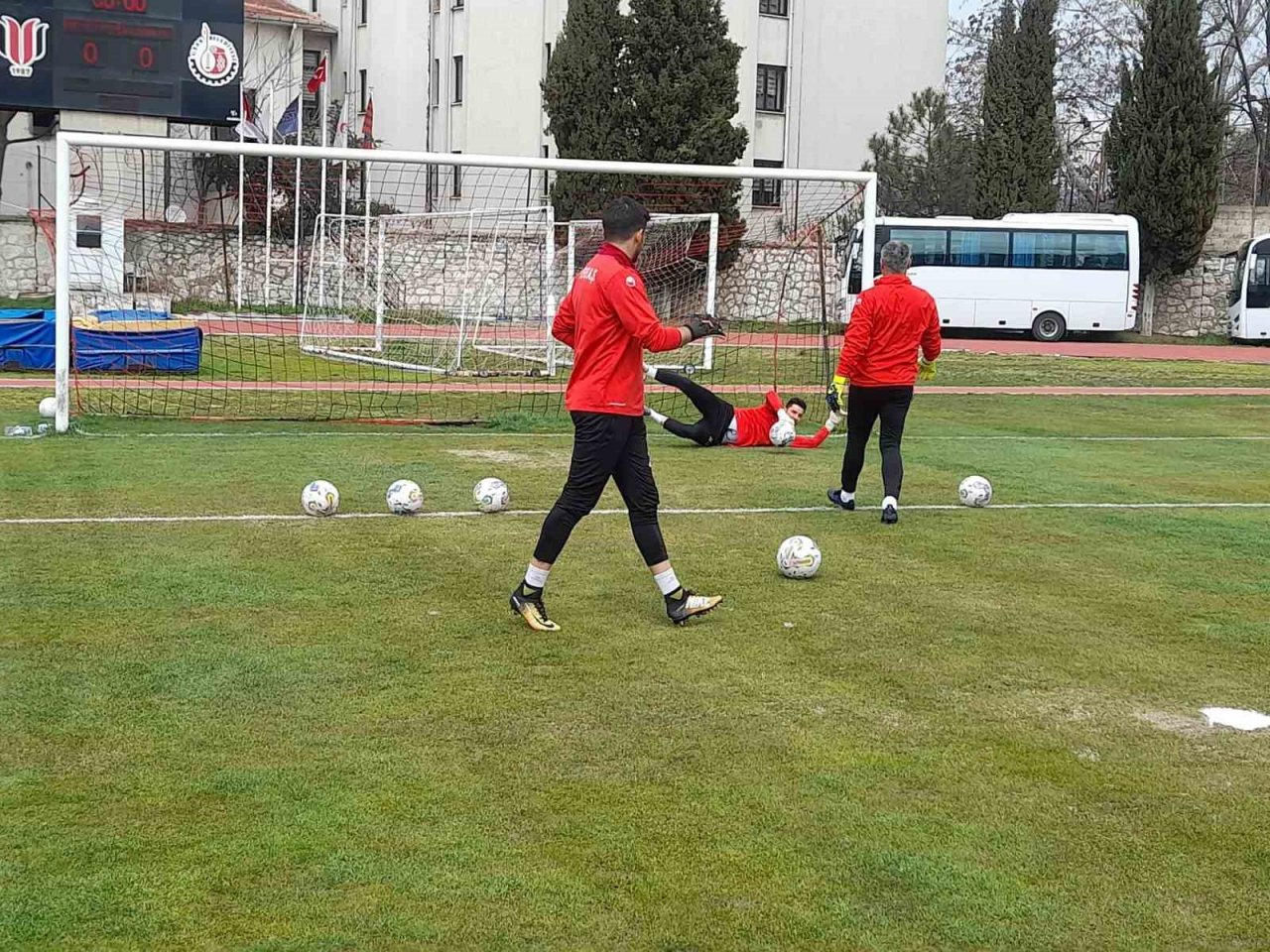 Uşakspor, Vanspor maçı hazırlıklarına başladı