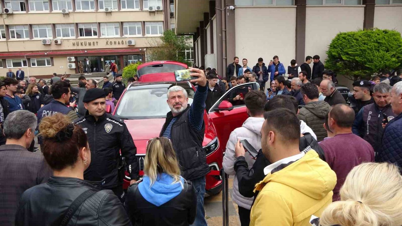 Sinop’ta yerli otomobil Togg’a yoğun ilgi