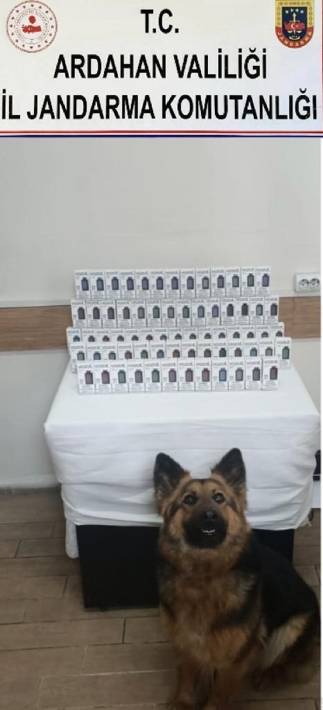 475 adet kaçak elektronik sigara ele geçirildi