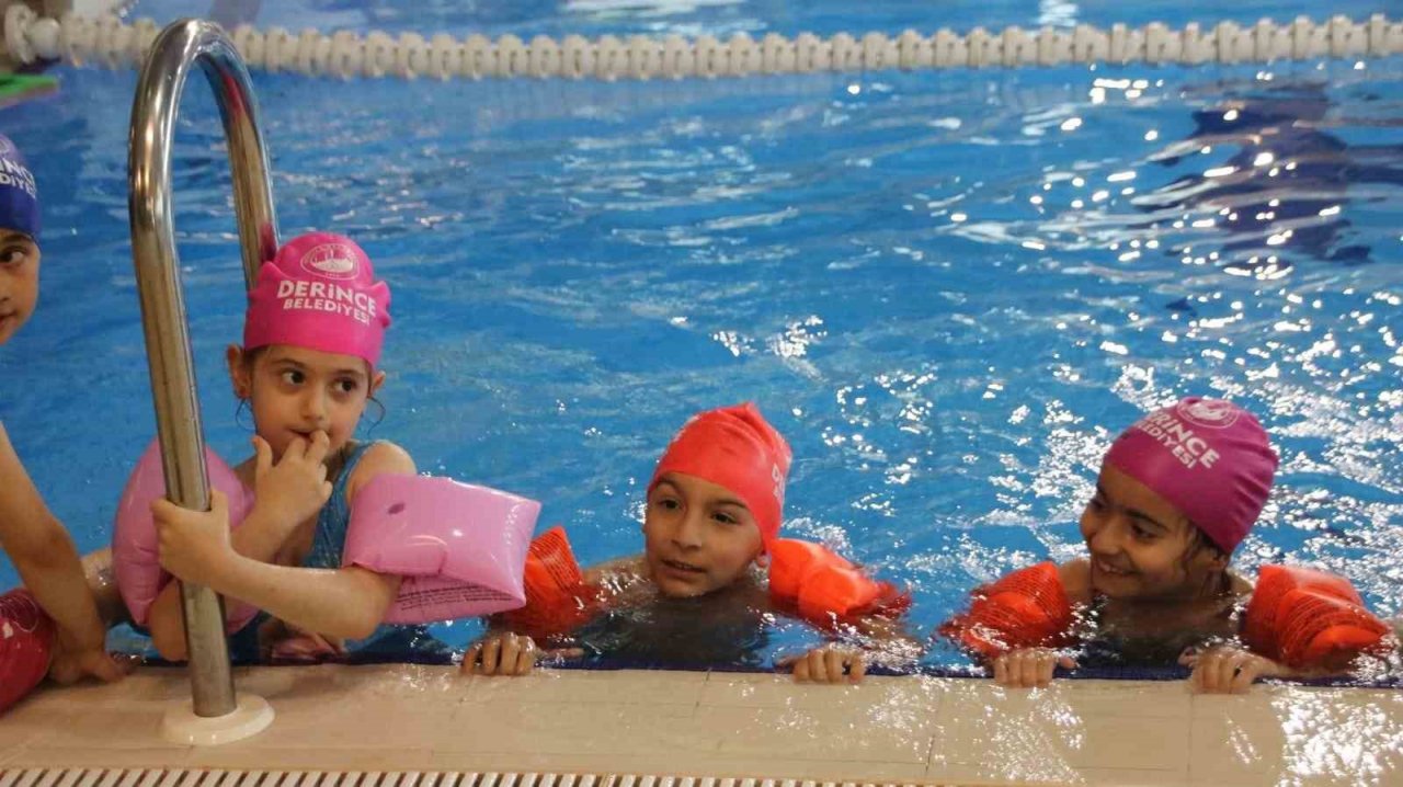 Derince’de 2 bin 329 öğrenci havuzla buluşuyor