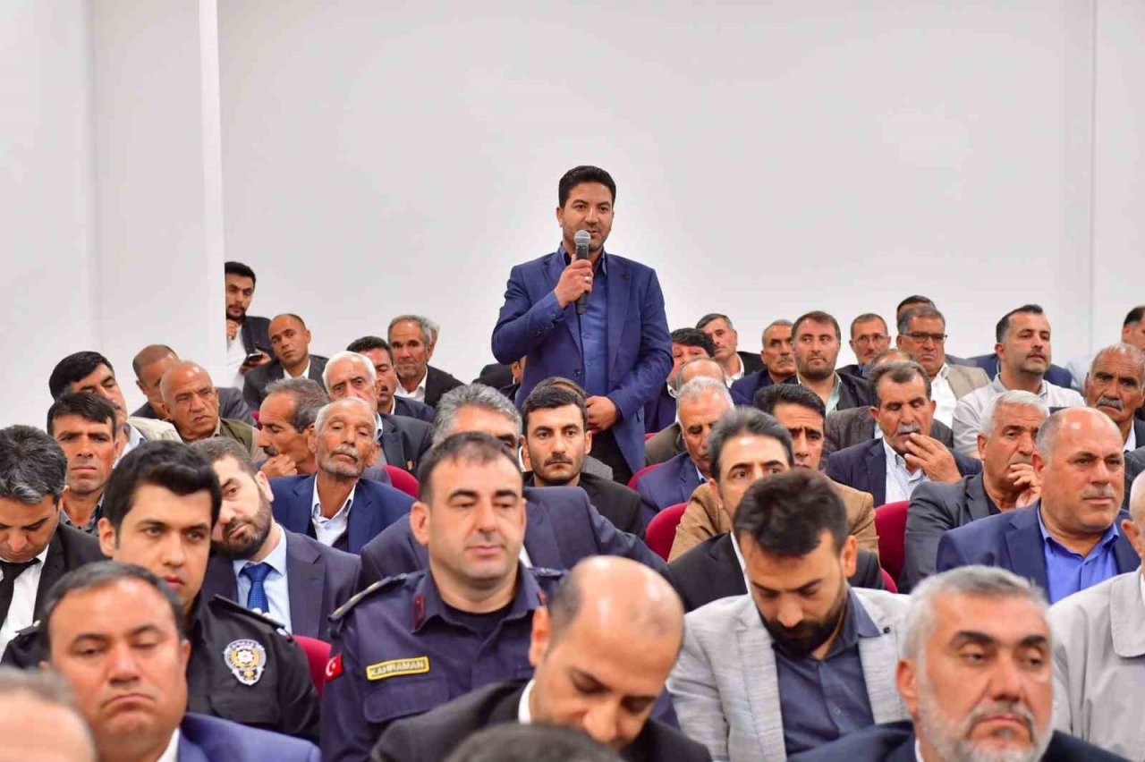 Vali Ali İhsan Su, Çüngüş ve Çermik muhtarlarıyla bir araya geldi