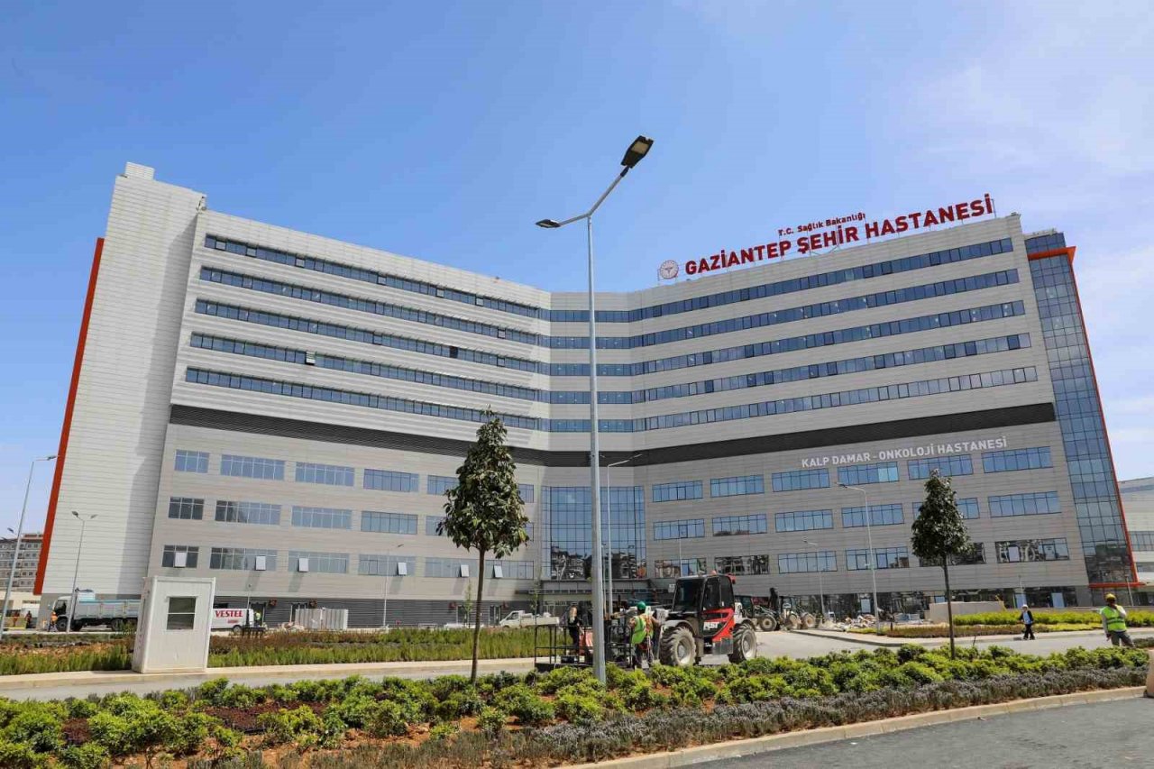 Gaziantep Şehir Hastanesi 15 Haziran’da hizmete giriyor