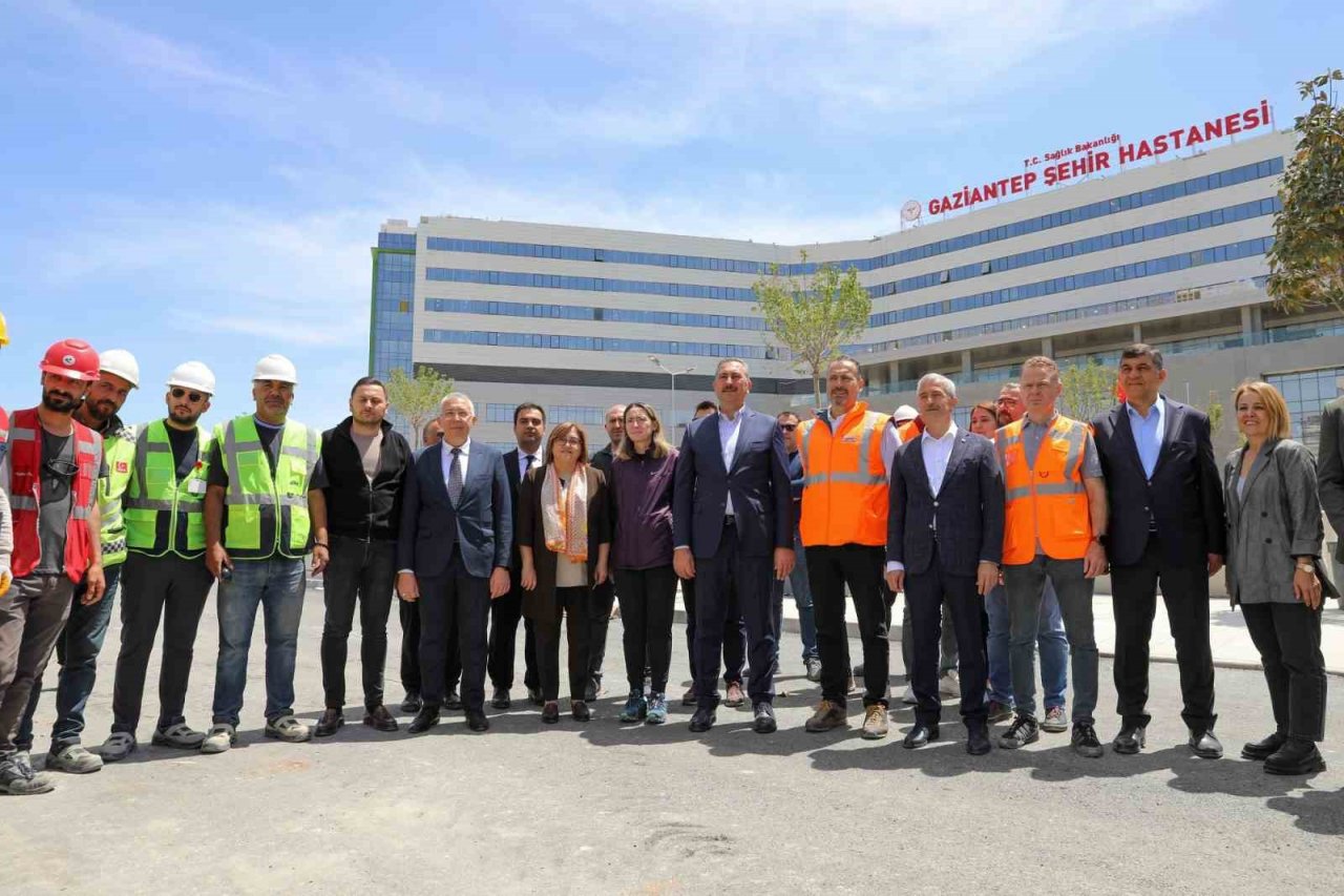 Gaziantep Şehir Hastanesi 15 Haziran’da hizmete giriyor