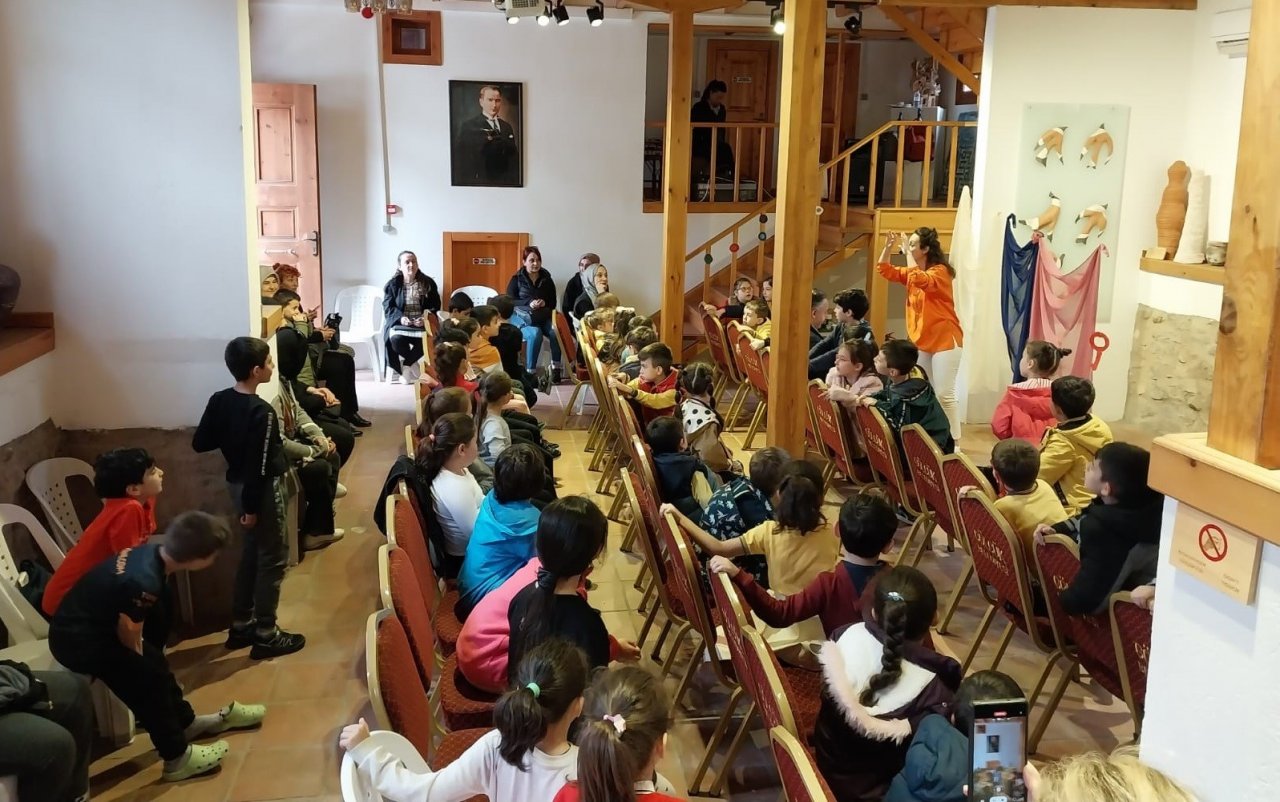 Öğrenciler Yalı Evleri’nde eğlenceli gün geçirdi