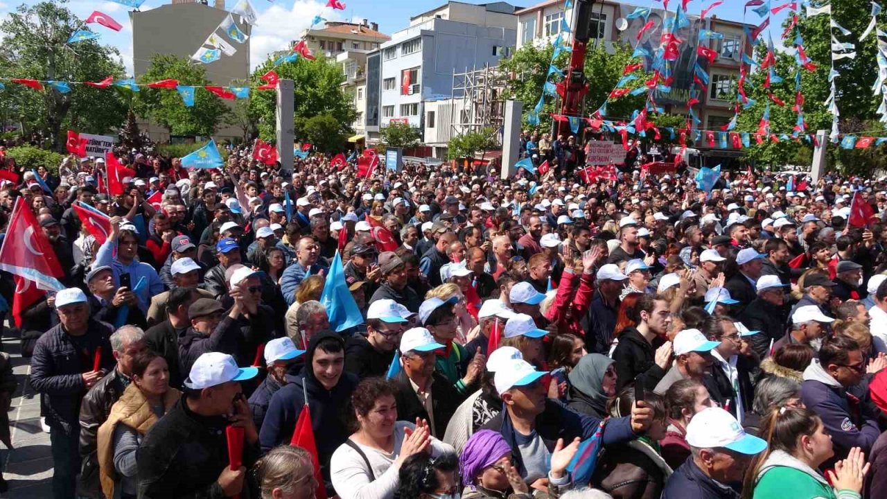 İYİ Parti Genel Başkanı Akşener, Çanakkale’de vatandaşlara seslendi