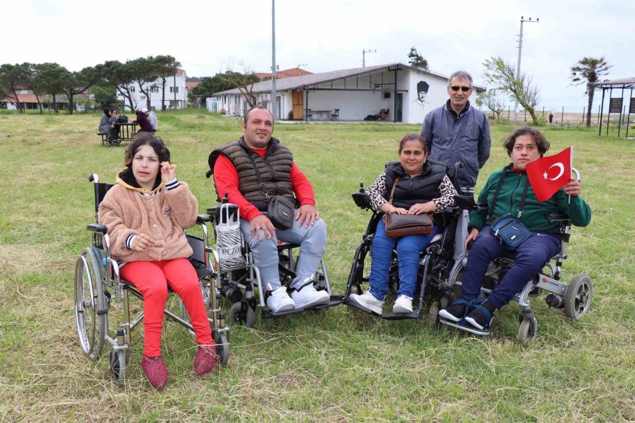 Engelli bireyler ve aileleri kampta ağırlandı