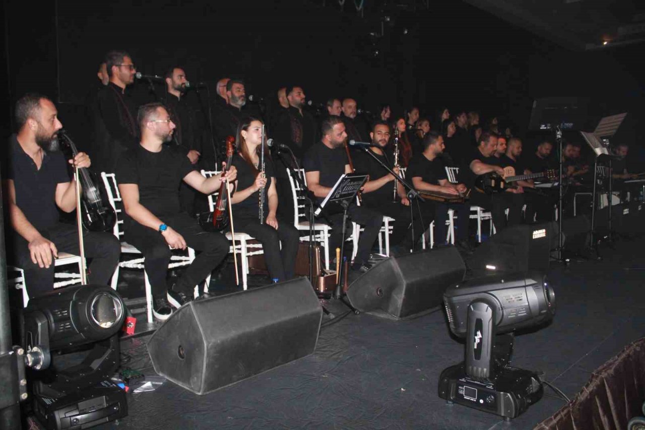 Depremde üyelerini kaybeden Antakya Medeniyetler Korosu’ndan Gaziantep’te konser