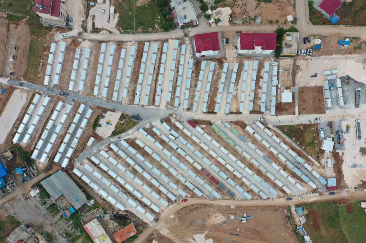 Bayrampaşa Belediyesi’nden 500 konutluk konteyner kent