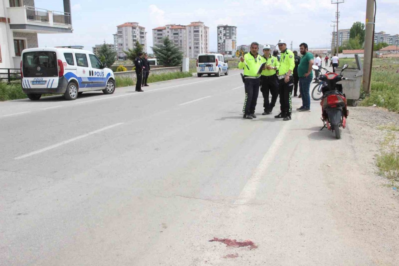 Karaman’da otomobilin çarptığı 7 yaşındaki çocuk yaralandı