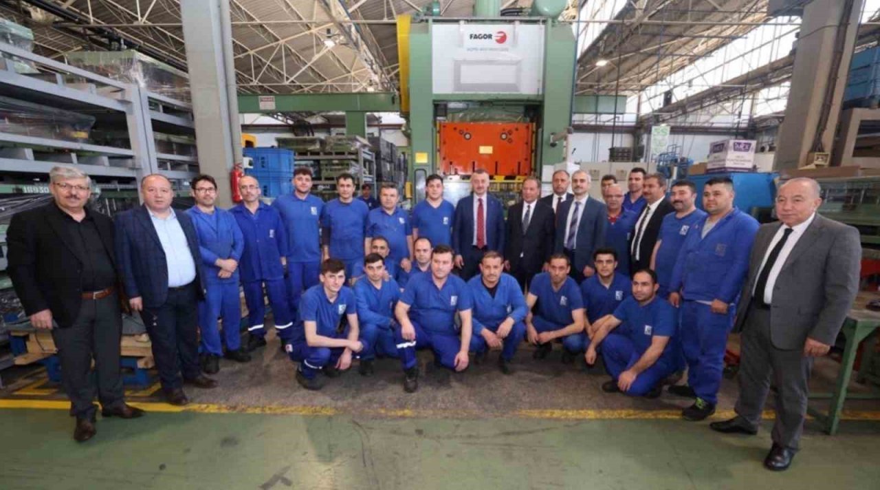 Başkan Büyükakın: "Başka bir ligin oyuncusu haline gelen sanayicimiz var"