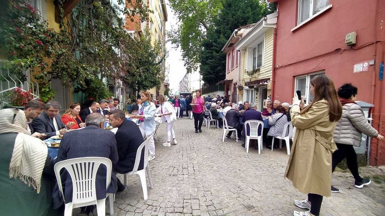 Girityalılar 100. yıl etkinliğinde Girit kültürünü tanıttı