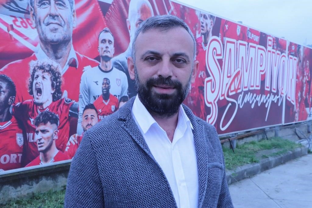 ’Dünyanın en büyük kulüp bayrağı’ Samsun’da dalgalanıyor