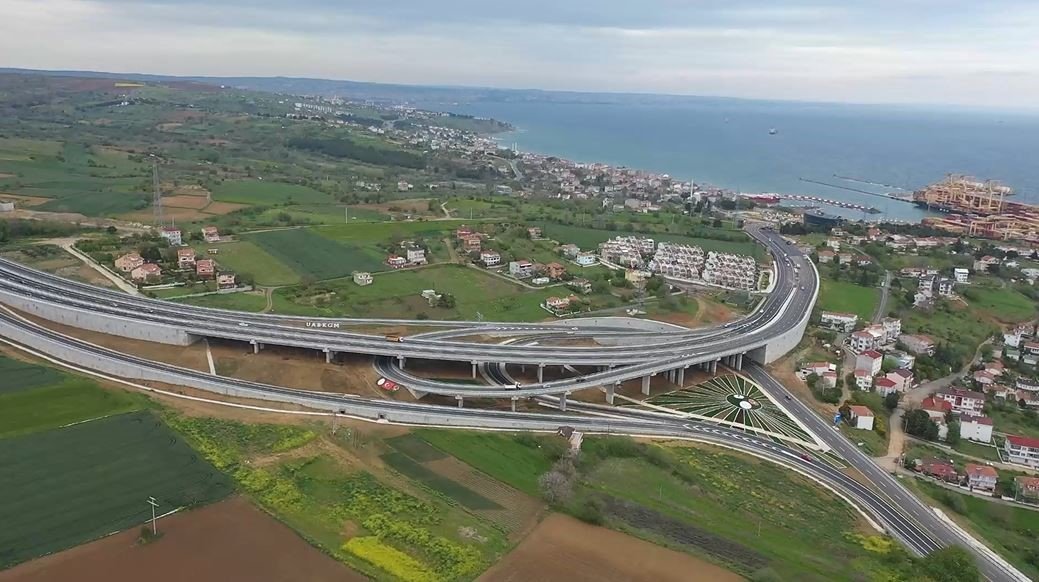 İstanbulluların yazın akın ettiği tatil beldesinin trafiği rahatlayacak