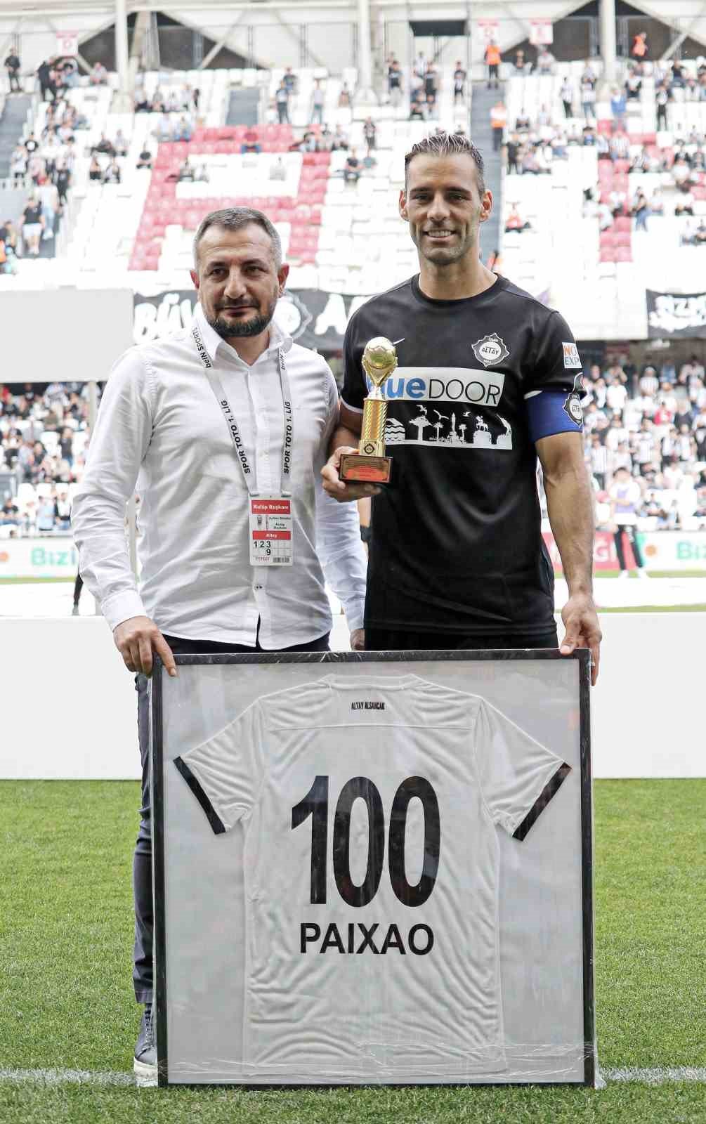 Altay Başkanı Ayhan Dündar: “Gemi limana yanaştı”