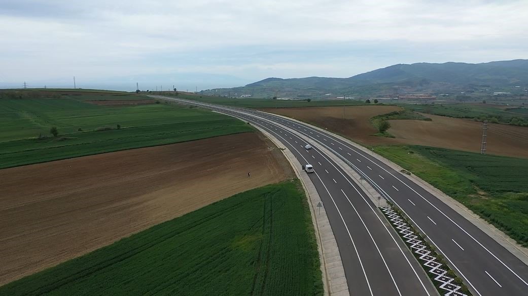 İstanbulluların yazın akın ettiği tatil beldesinin trafiği rahatlayacak